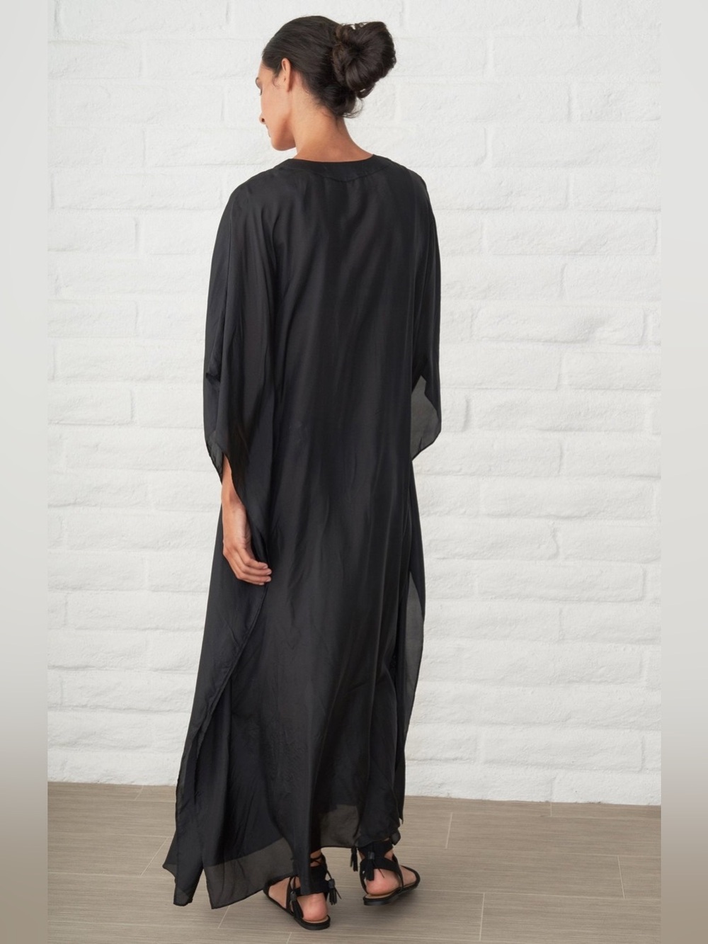 ocean+main NWT Silk V-Neck Placket Long Caftan Dress L/XL Sustainable Luxury - Picture 12 of 15